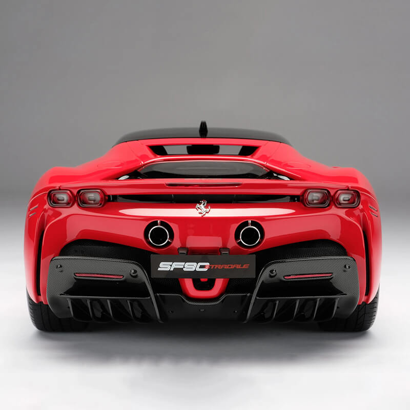 Ferrari SF90 Stradale 1:24 Model Car